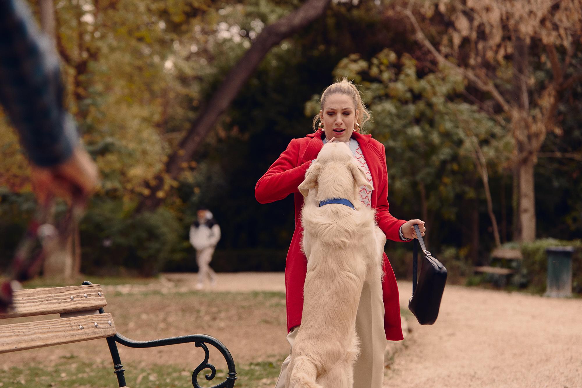 Swipe right - Image 1