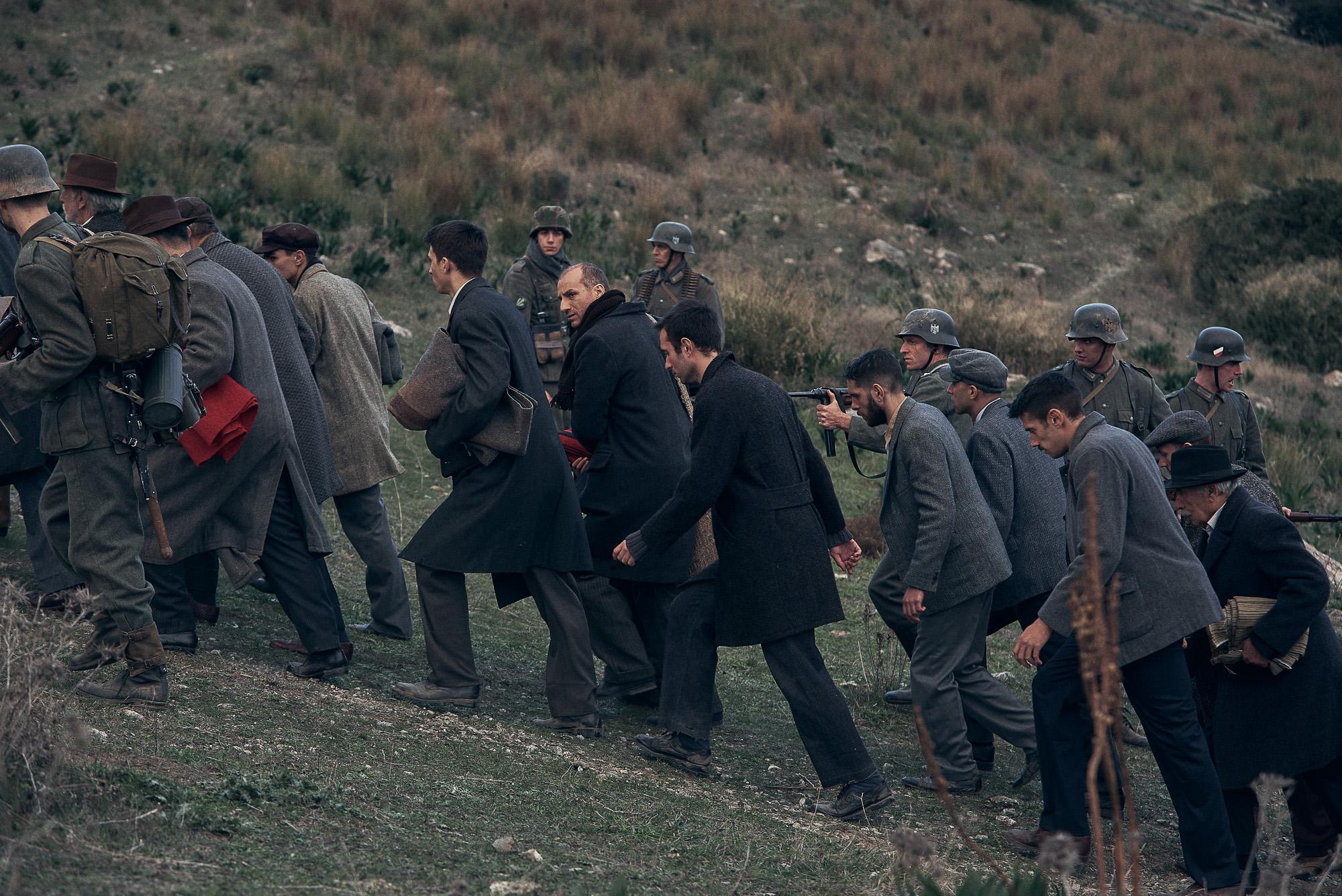 Echoes of the past - Image 15