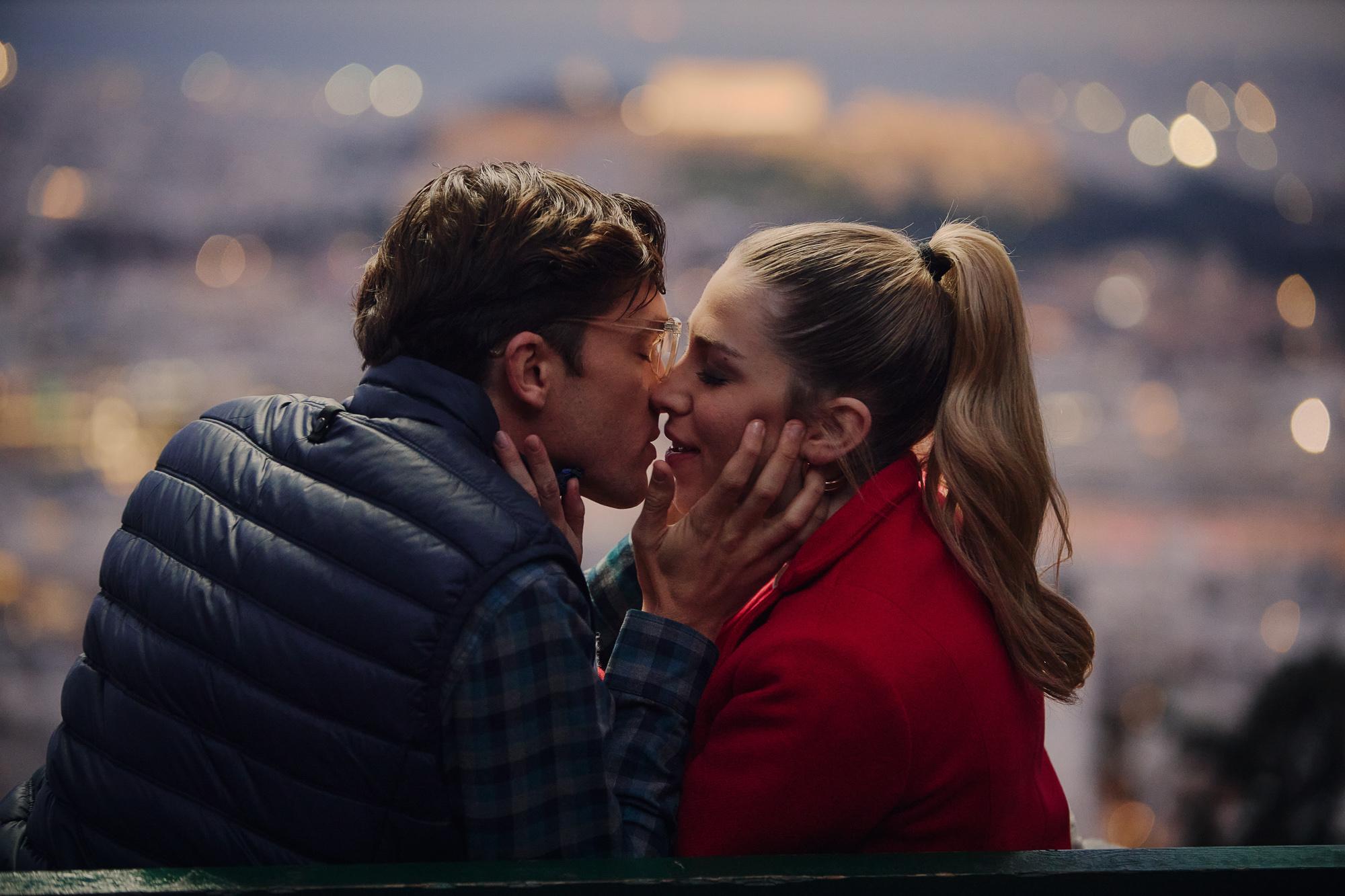 Swipe right - Image 3