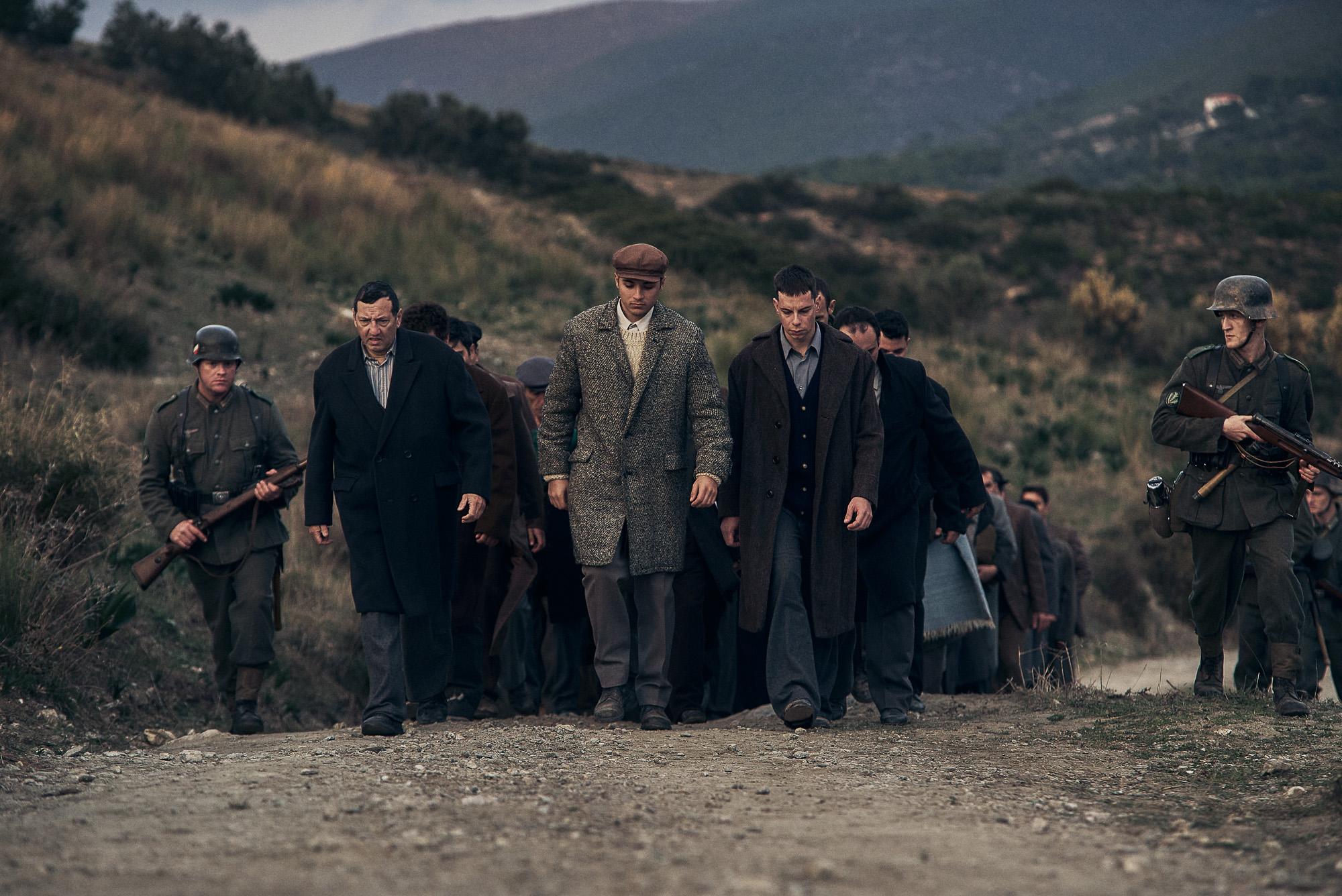 Echoes of the past - Image 11