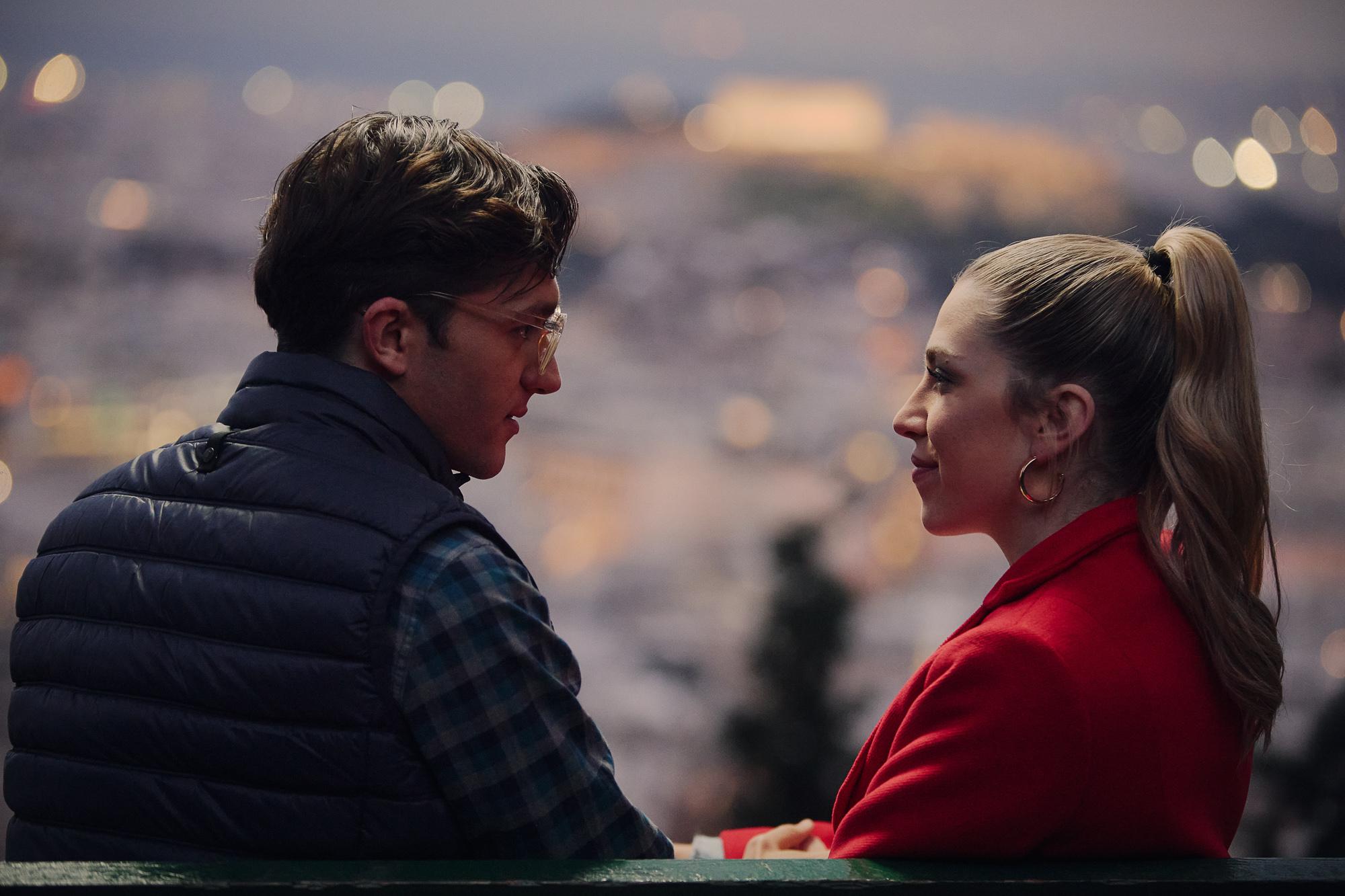 Swipe right - Image 4